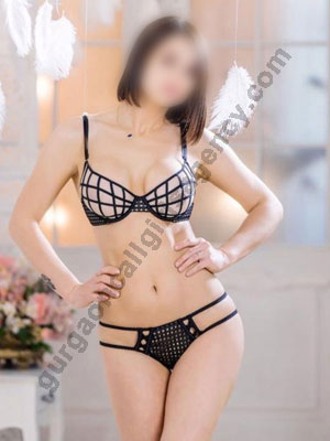 House Wife Escort Service in Gurgaon